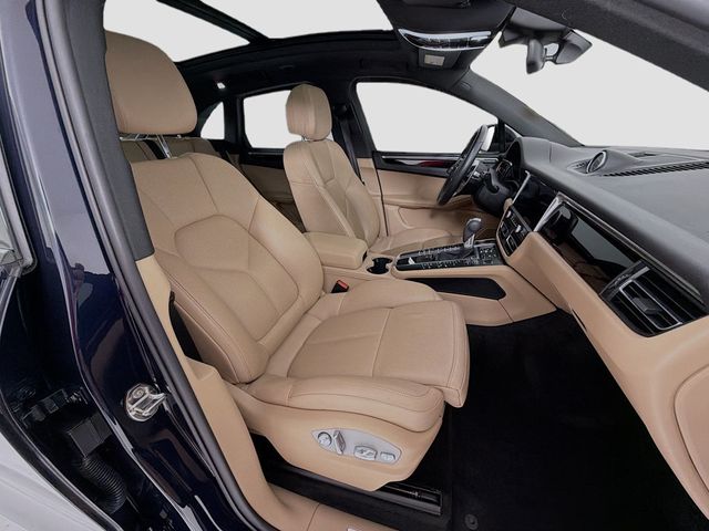 2021 Porsche Macan P2765D2 - 23051645 - 30
