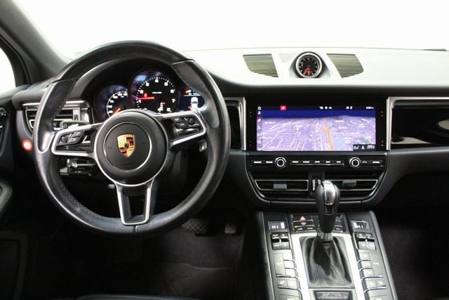 2021 Porsche Macan Premium Plus Turbo Wheels LOW 22k Miles Pano Roof - 22692191 - 10