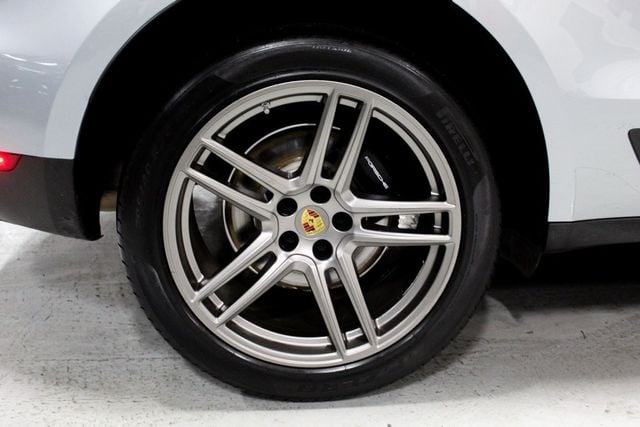 2021 Porsche Macan Premium Plus Turbo Wheels LOW 22k Miles Pano Roof - 22692191 - 21