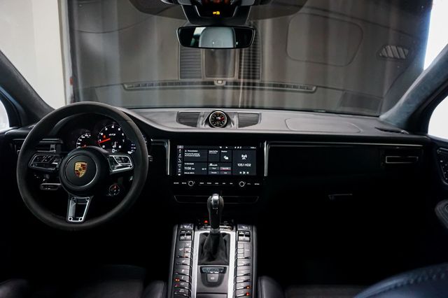 2021 Porsche Macan *PTS Brewster Green* *GTS AWD* *18-Way Seats* *$110k+ MSRP*  - 22943199 - 31