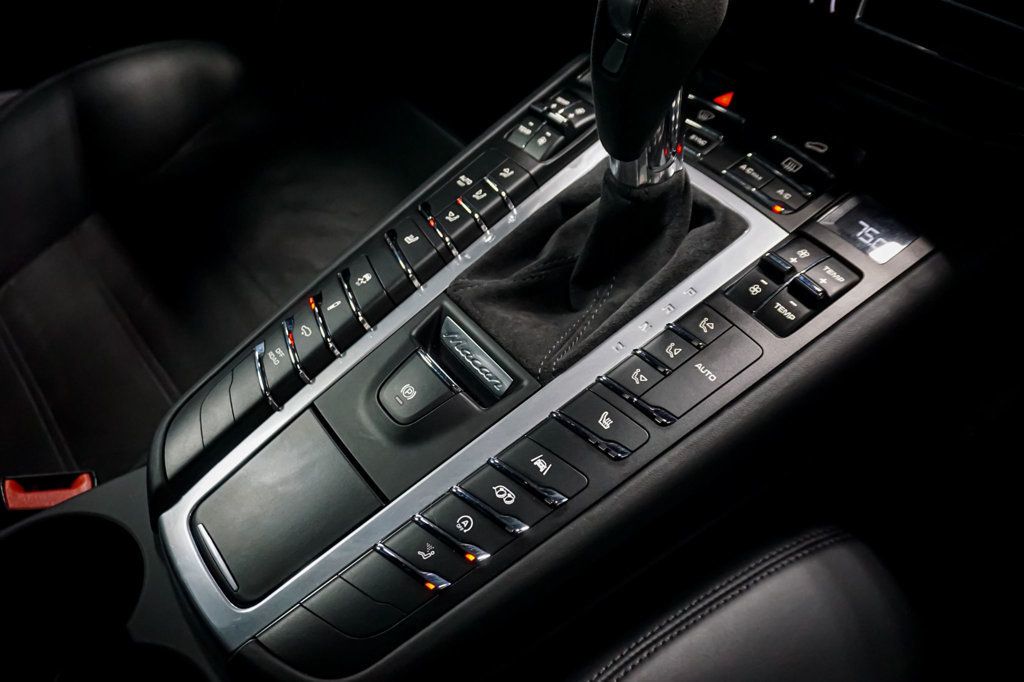 2021 Porsche Macan *PTS Brewster Green* *GTS AWD* *18-Way Seats* *$110k+ MSRP*  - 22943199 - 34