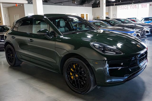 2021 Porsche Macan *PTS Brewster Green* *GTS AWD* *18-Way Seats* *$110k+ MSRP*  - 22943199 - 38