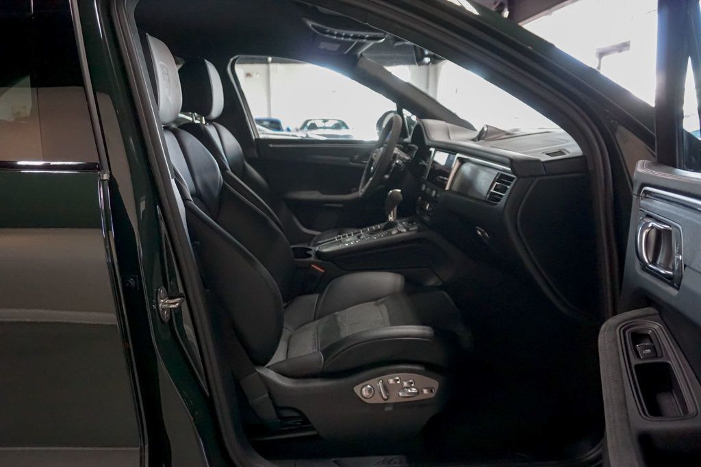 2021 Porsche Macan *PTS Brewster Green* *GTS AWD* *18-Way Seats* *$110k+ MSRP*  - 22943199 - 41