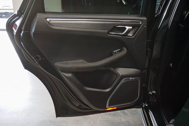 2021 Porsche Macan *PTS Brewster Green* *GTS AWD* *18-Way Seats* *$110k+ MSRP*  - 22943199 - 57