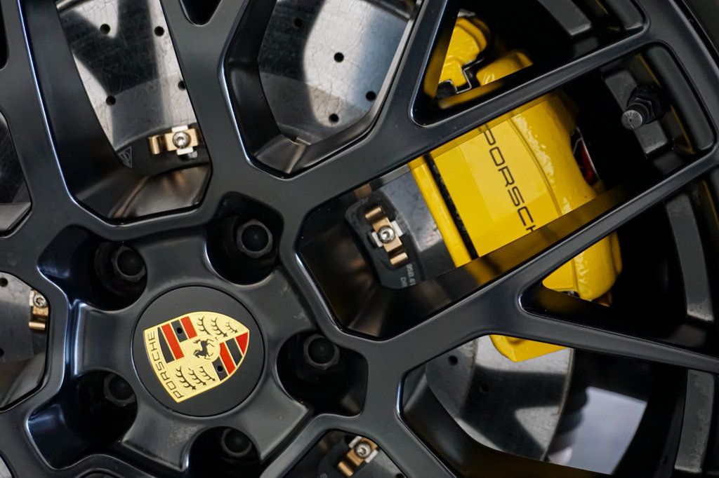 2021 Porsche Macan *PTS Brewster Green* *GTS AWD* *18-Way Seats* *$110k+ MSRP*  - 22943199 - 64