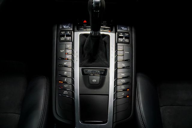 2021 Porsche Macan *PTS Brewster Green* *GTS AWD* *18-Way Seats* *$110k+ MSRP*  - 22943199 - 65
