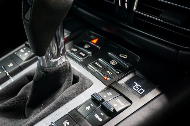 2021 Porsche Macan *PTS Brewster Green* *GTS AWD* *18-Way Seats* *$110k+ MSRP*  - 22943199 - 67