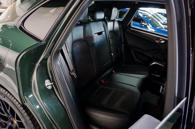 2021 Porsche Macan *PTS Brewster Green* *GTS AWD* *18-Way Seats* *$110k+ MSRP*  - 22943199 - 71