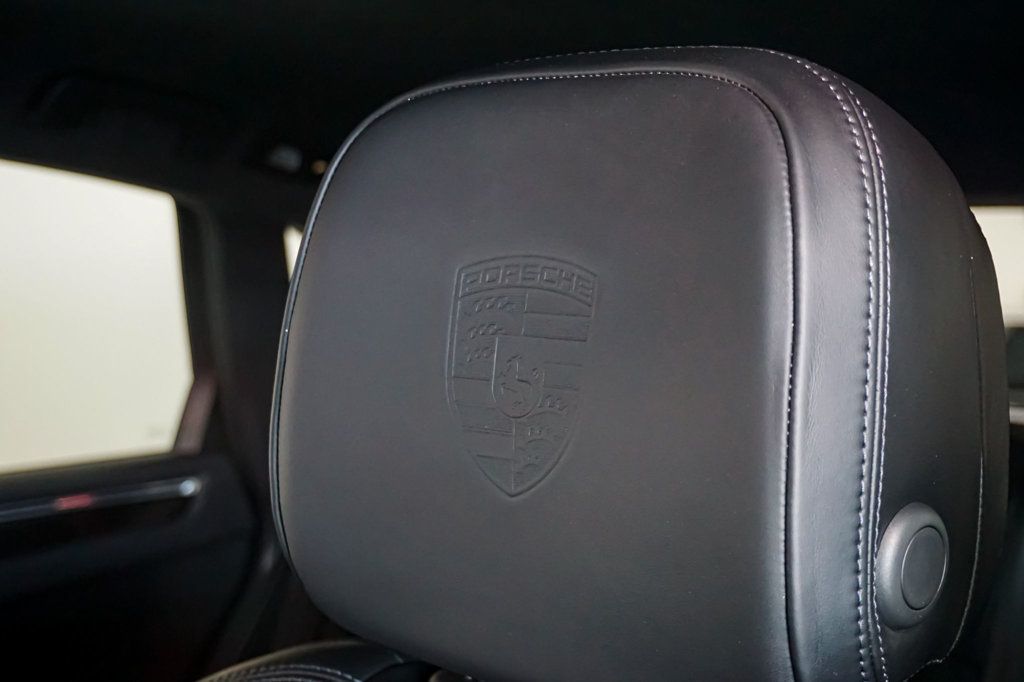 2021 Porsche Macan *PTS Brewster Green* *GTS AWD* *18-Way Seats* *$110k+ MSRP*  - 22943199 - 84