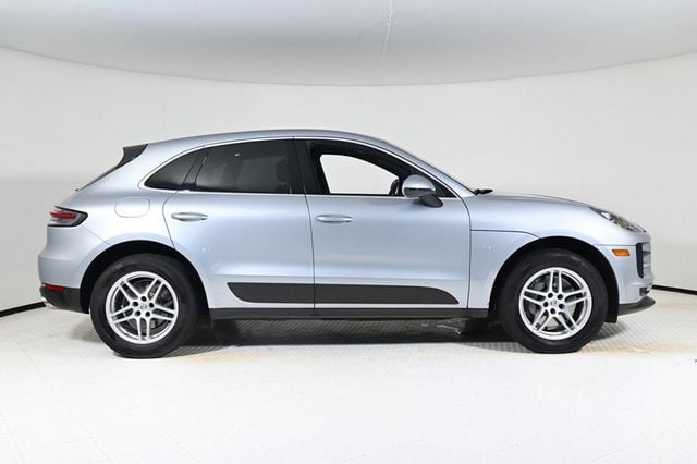 2021 Porsche Macan S - 22780356 - 5