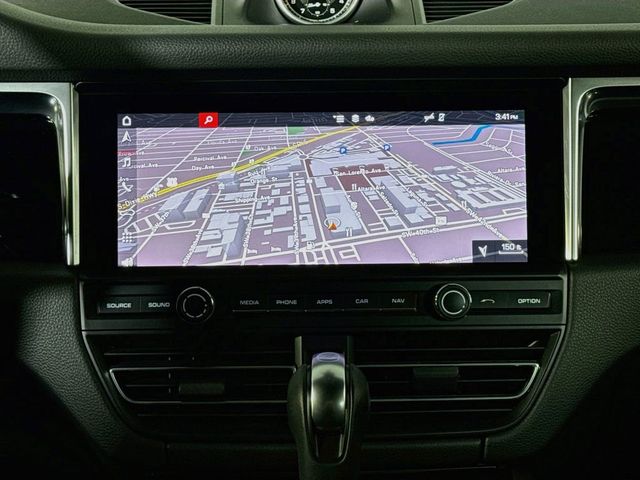 2021 Porsche Macan S - 23060990 - 14