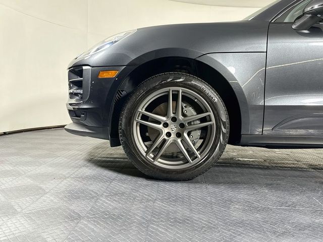2021 Porsche Macan S - 23060990 - 30