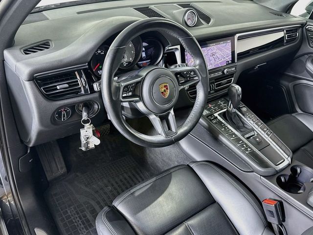 2021 Porsche Macan S - 23060990 - 3
