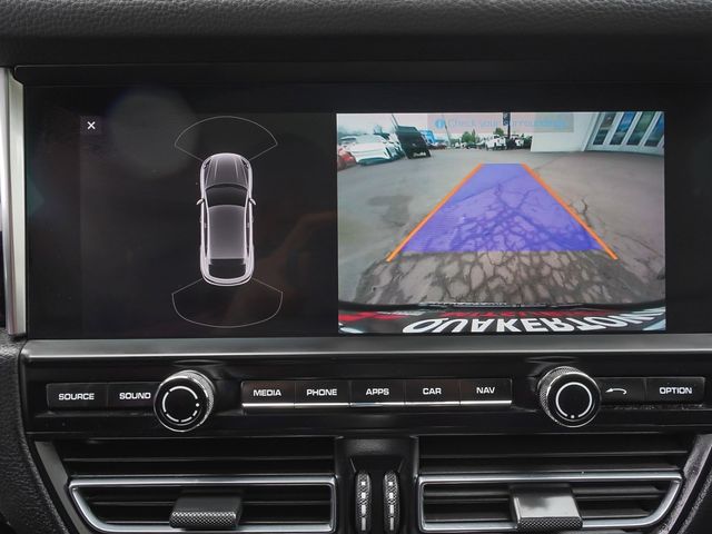 2021 Porsche Macan S - 23077972 - 26