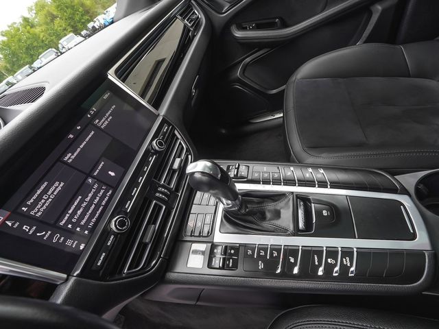 2021 Porsche Macan S - 23077972 - 30