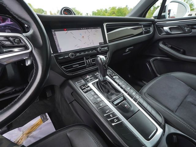 2021 Porsche Macan S - 23077972 - 31