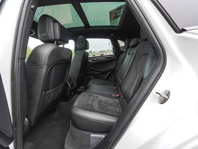 2021 Porsche Macan S - 23077972 - 34