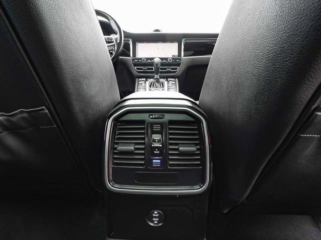 2021 Porsche Macan S - 23077972 - 39