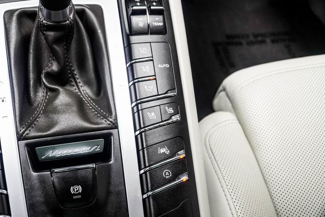 2021 Porsche Macan S AWD - 22955165 - 18