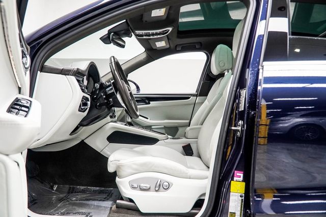 2021 Porsche Macan S AWD - 22955165 - 40