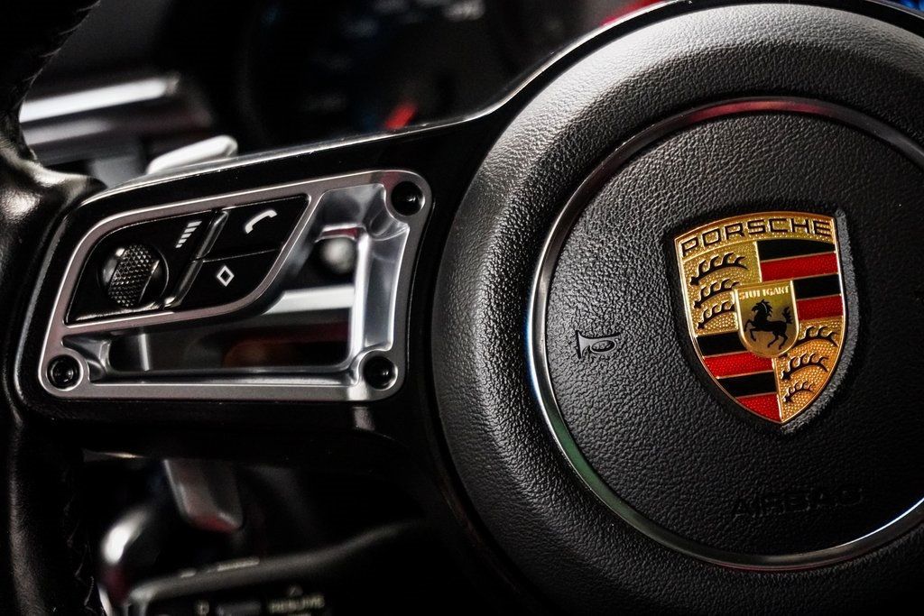 2021 Porsche Macan S photo 30