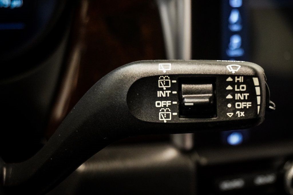 2021 Porsche Macan S photo 33