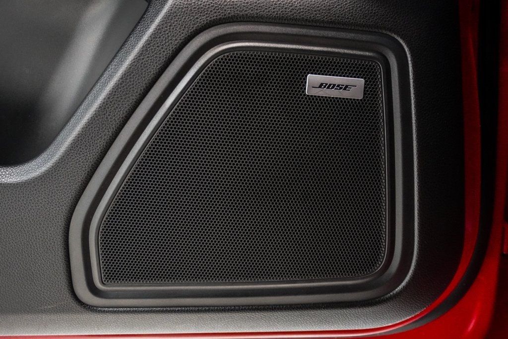 2021 Porsche Macan S photo 38