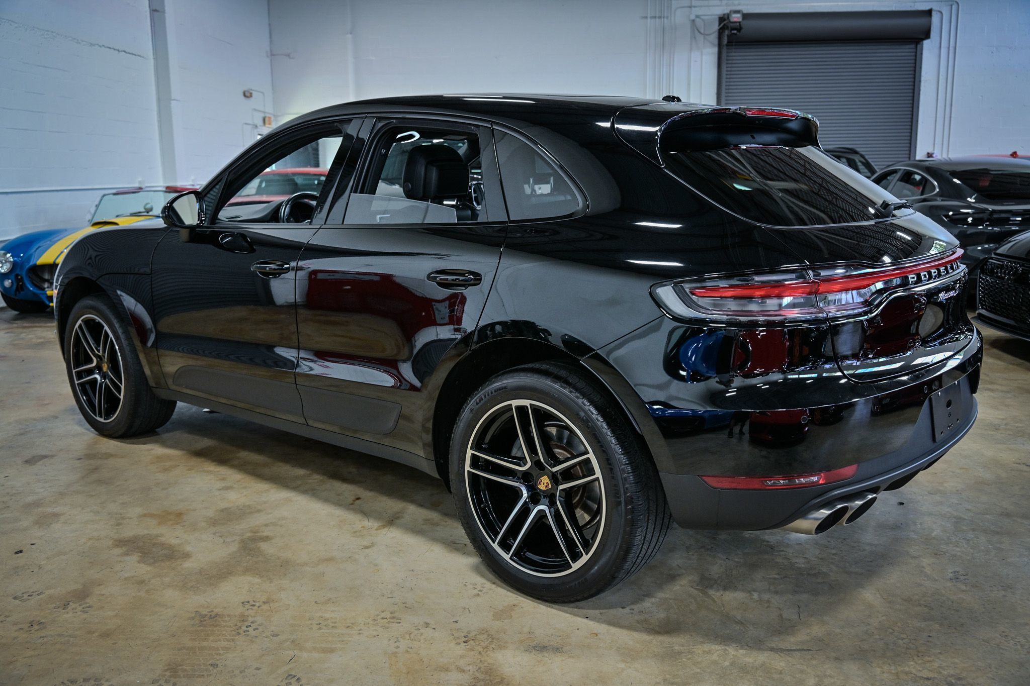 2021 Porsche Macan S photo 11