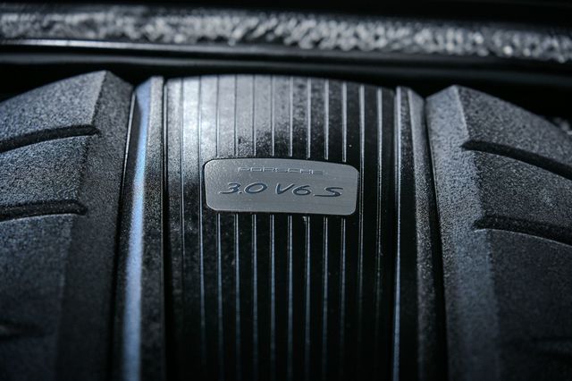 2021 Porsche Macan S AWD - 22888113 - 17