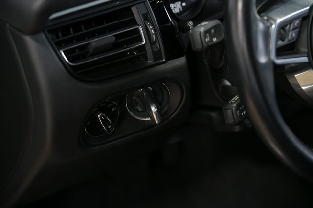 2021 Porsche Macan S AWD - 22888113 - 22