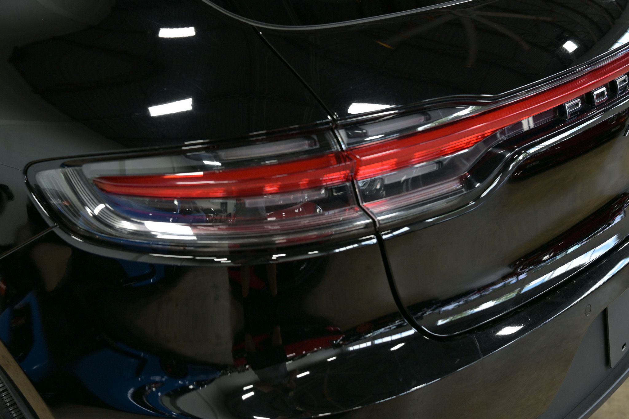 2021 Porsche Macan S photo 27