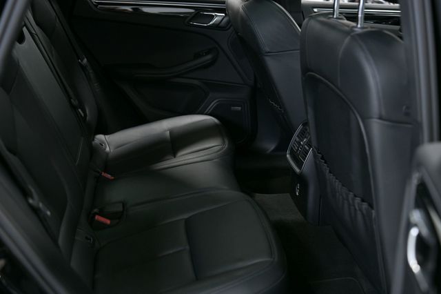 2021 Porsche Macan S AWD - 22888113 - 31