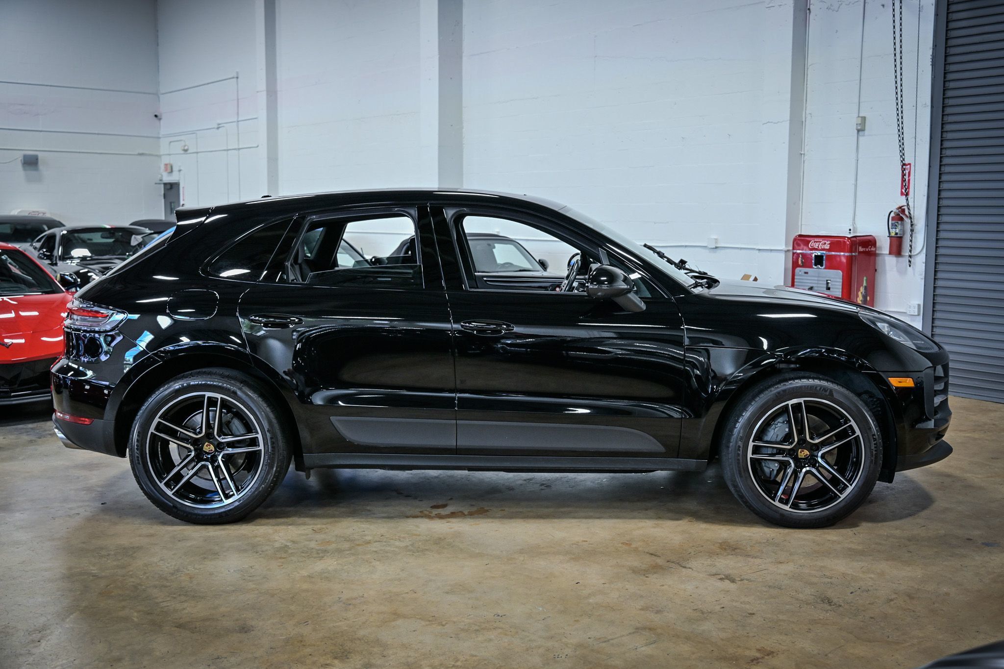 2021 Porsche Macan S photo 5