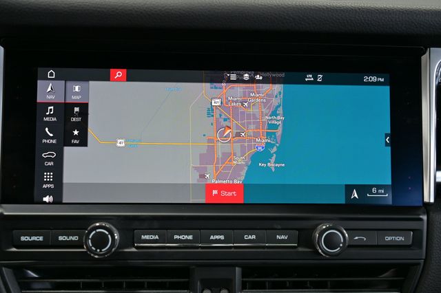 2021 Porsche Macan S AWD - 22888113 - 51