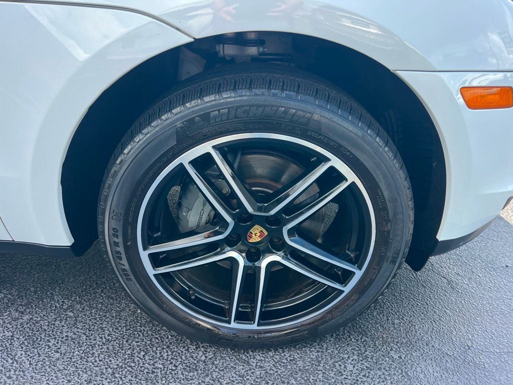 2021 Porsche Macan S AWD - 22576741 - 41