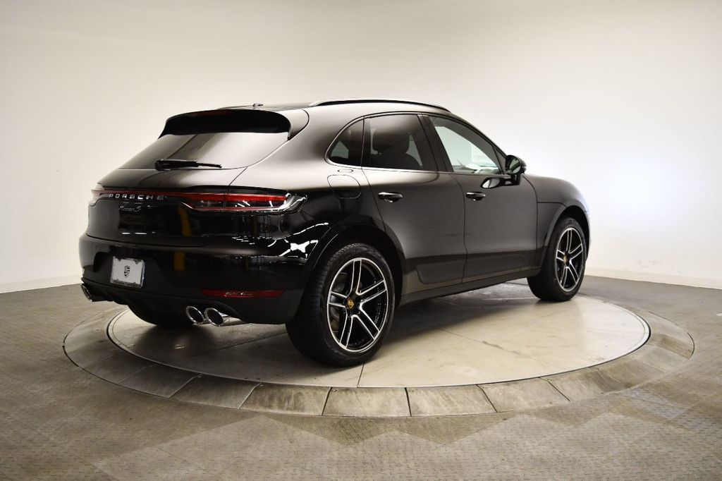 Porsche macan s 2021