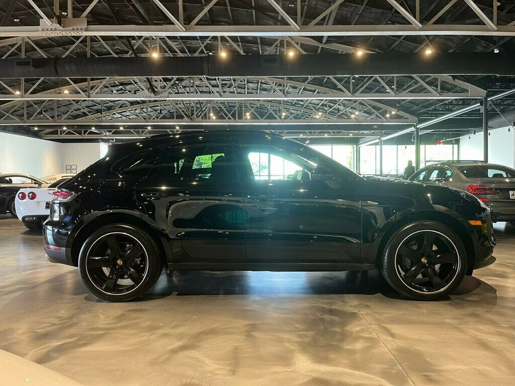 2021 Porsche Macan S/AWD/PremiumPkg/18WayAdaptiveSportSeats/SportChrono/TowPkg - 22522388 - 4