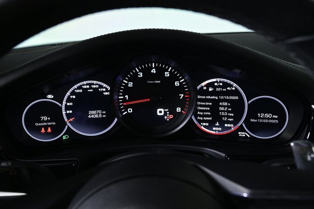 2021 Porsche Panamera  - 22962685 - 13