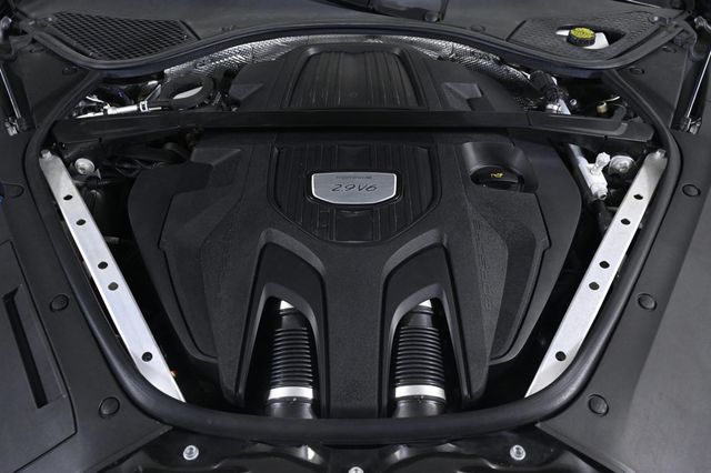 2021 Porsche Panamera  - 22962685 - 23