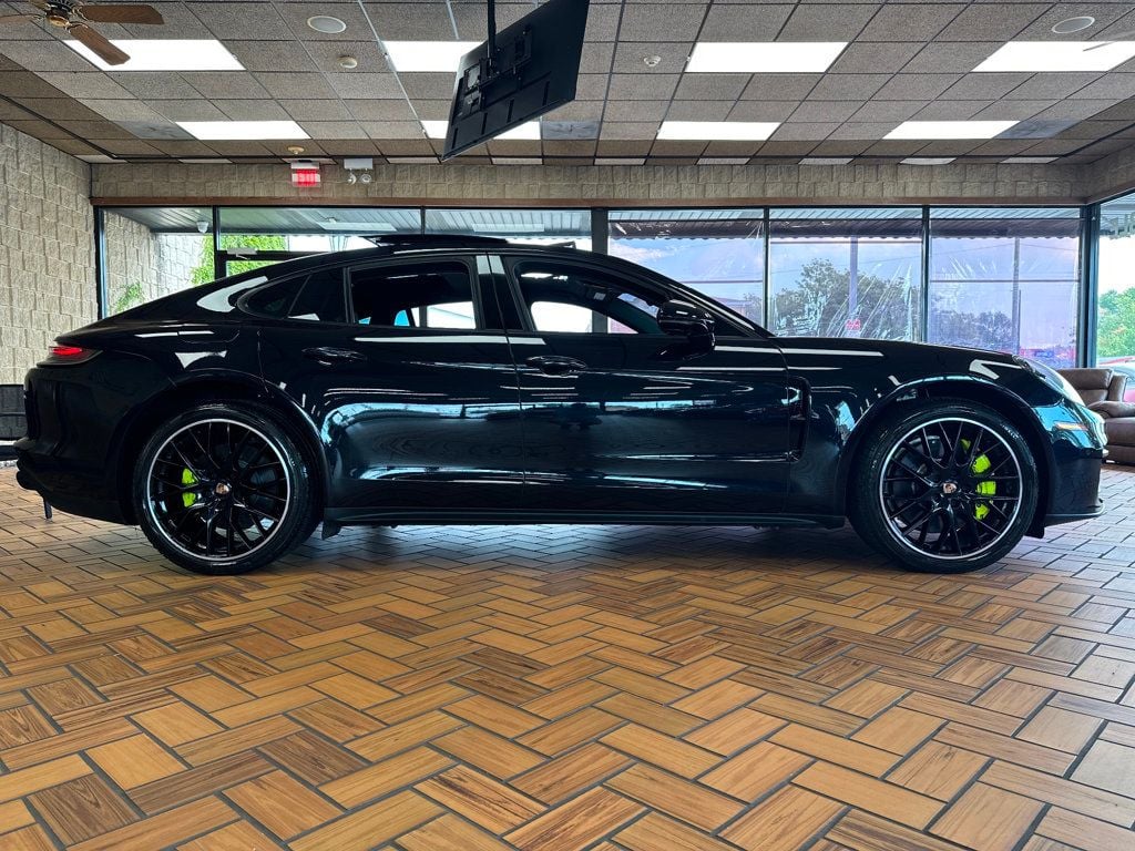 2021 Porsche Panamera 4 E-Hybrid photo 12
