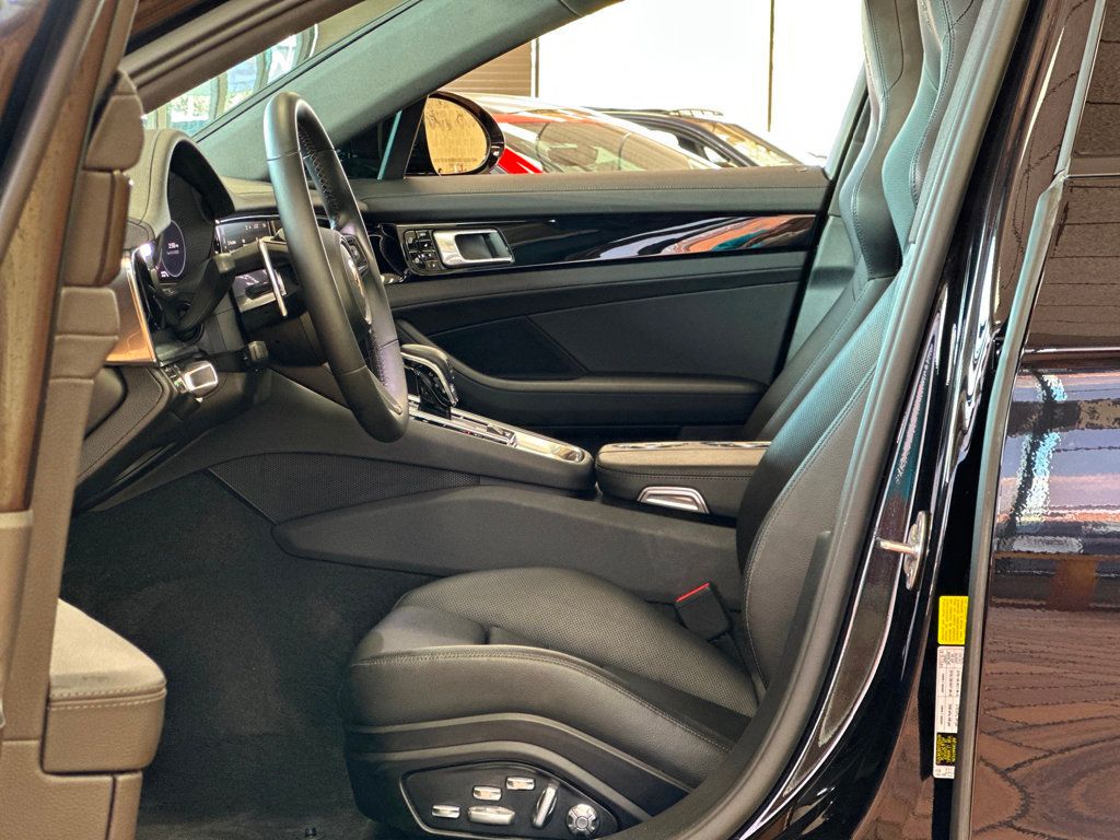 2021 Porsche Panamera 4 E-Hybrid photo 18