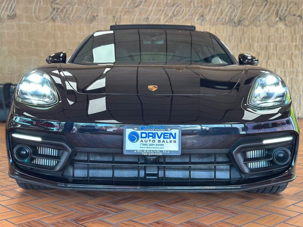 2021 Porsche Panamera 4 E-Hybrid photo 3