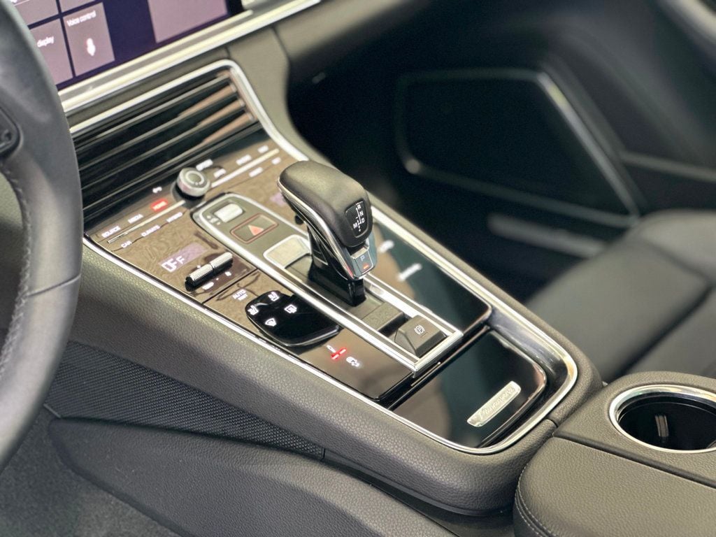 2021 Porsche Panamera 4 E-Hybrid photo 27