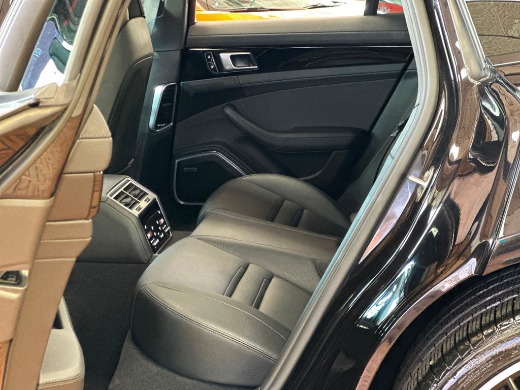2021 Porsche Panamera 4 E-Hybrid photo 29