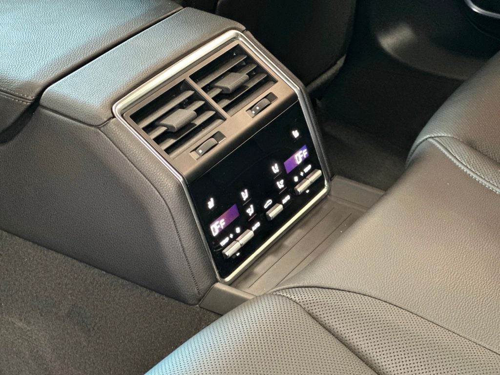 2021 Porsche Panamera 4 E-Hybrid photo 31
