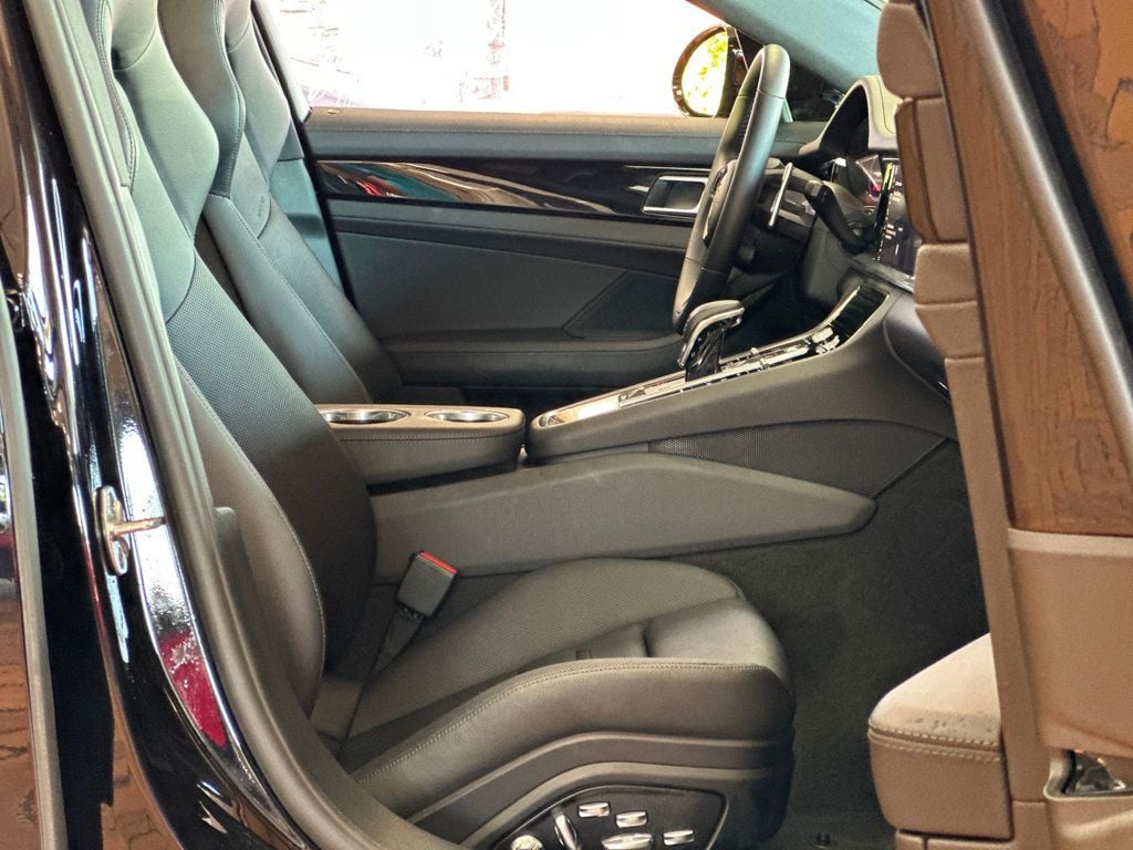 2021 Porsche Panamera 4 E-Hybrid photo 39