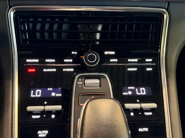 2021 Porsche Panamera 4 E-Hybrid AWD - 22946205 - 36