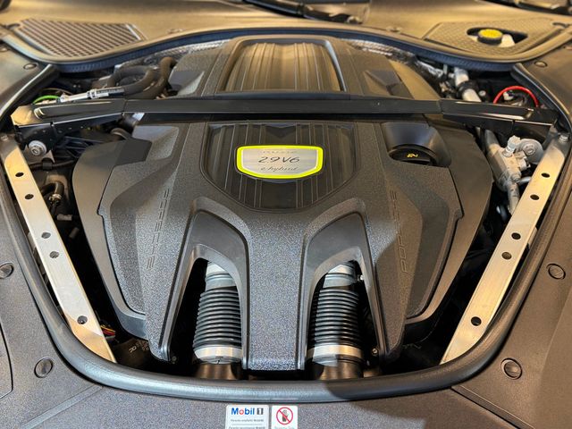 2021 Porsche Panamera 4 E-Hybrid AWD - 22946205 - 44