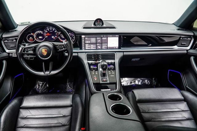 2021 Porsche Panamera