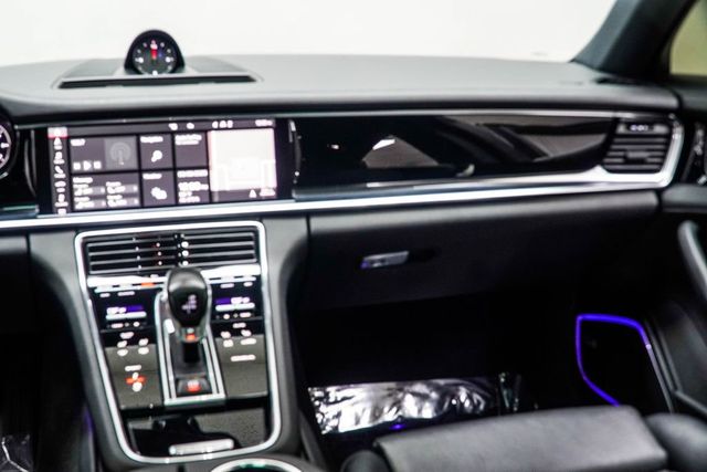 2021 Porsche Panamera RWD - 22994839 - 19